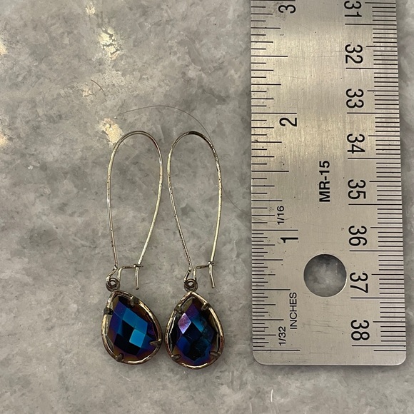 Kendra Scott Iridescent Teardrop Earrings - Picture 2 of 4